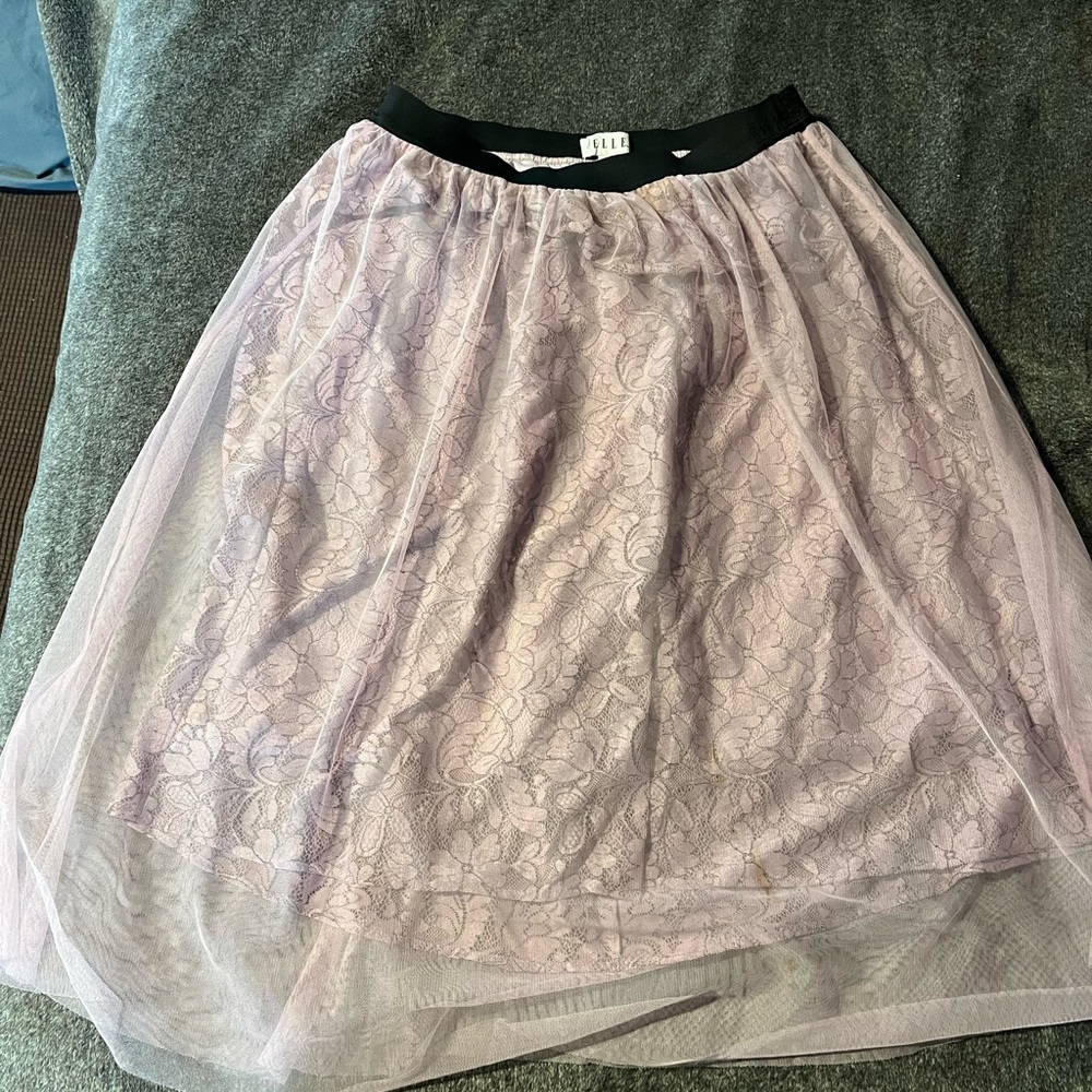 Lavender Stretch skirt with floral detail size L